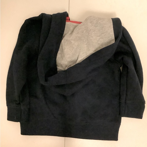 Oshkosh Sweatshirt - Picture 3 of 3